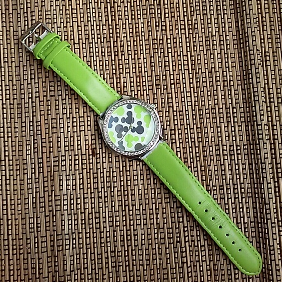 Authentic Disney Park Mickey Mouse Watch - Picture 2 of 4